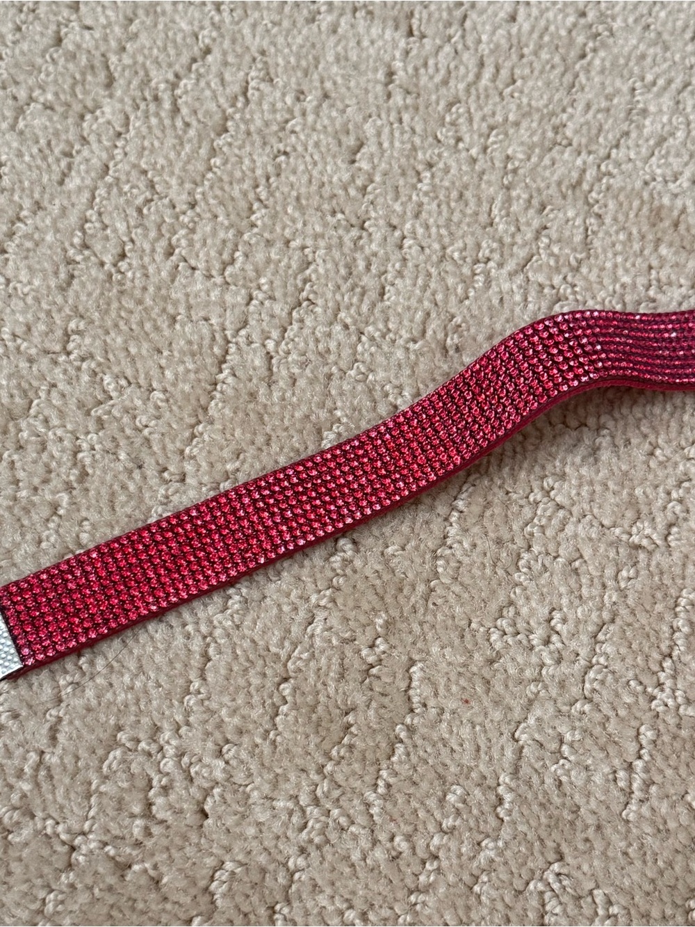 Red Rhinestone Choker - Picture 4 of 6